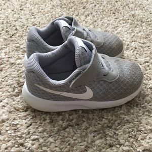 Nike Tanjun toddler sneakers